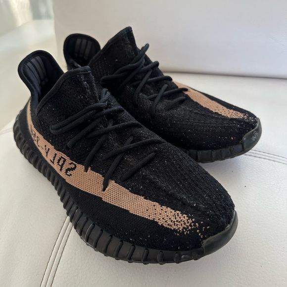 Yeezy sply 350 sneaker size 11 - Picture 2 of 2